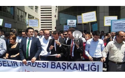 "Gelir Uzmanları Eylem Yaptı" (Sabah Gazetesi)
