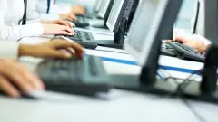 Bu Gece Mesaiye Kalanlar Eve Nasıl Dönecek: Yılbaşı Trafiğinde Servis Hizmeti Sağlanacak mı Yoksa Personel Kendi İmkanlarıyla mı Gidecek - YGuder